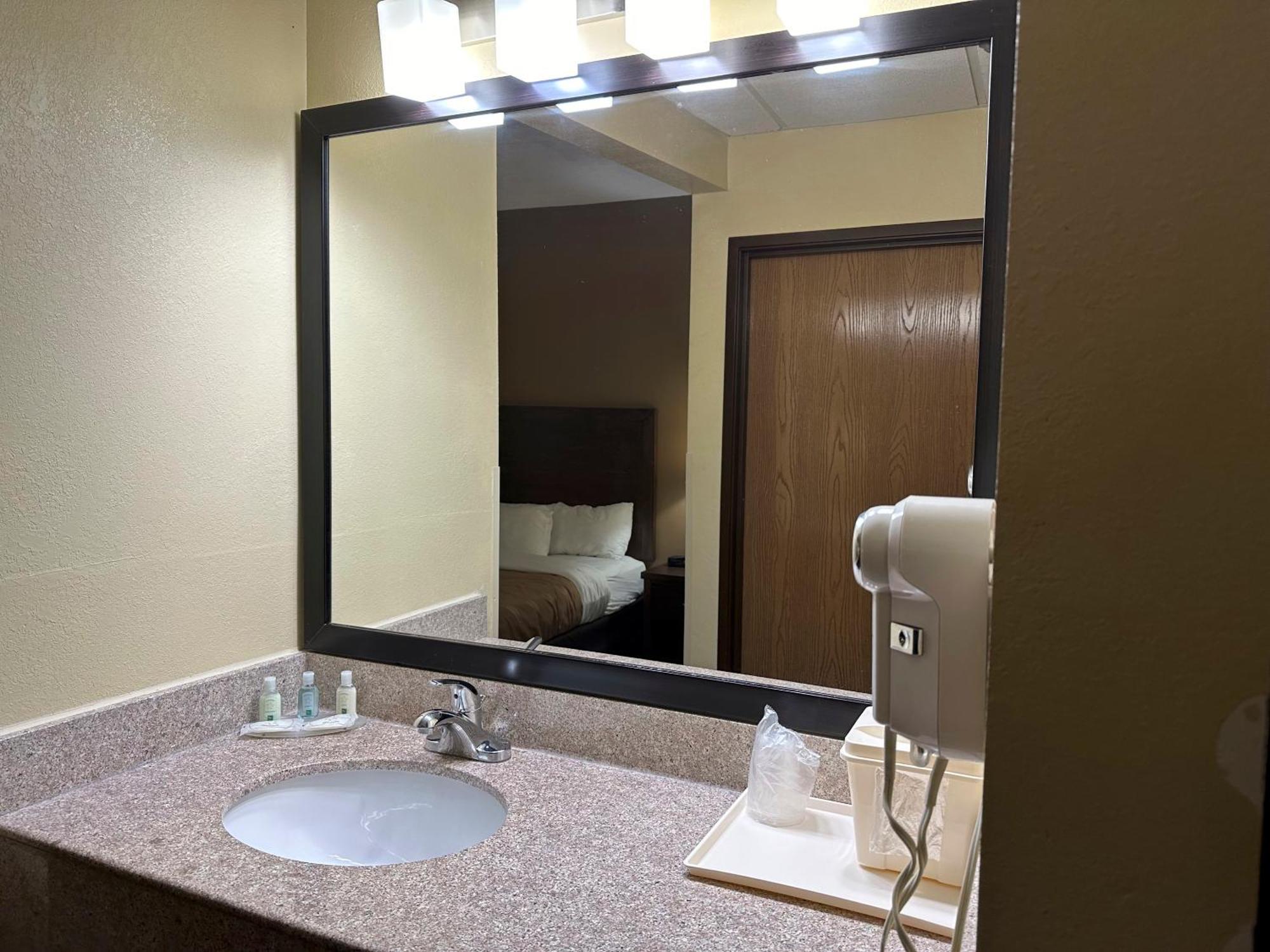 Quality Inn Perryville I-55 Esterno foto